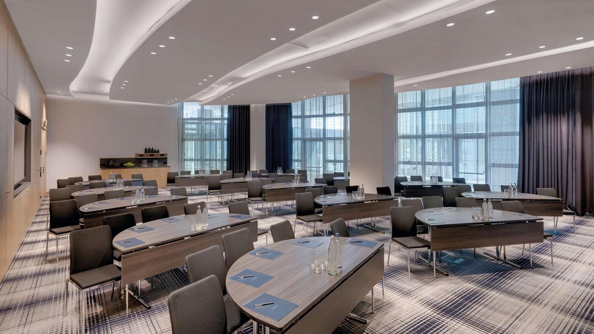 Hilton Munich Airport Hotel Oberding Ngoại thất bức ảnh